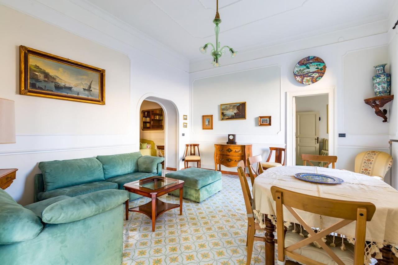 Villa Paola - Hidden Panoramic Garden And Terraces By Napoliapartments מראה חיצוני תמונה