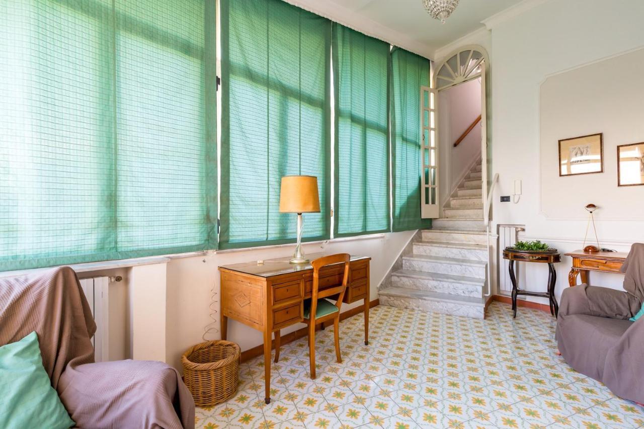 Villa Paola - Hidden Panoramic Garden And Terraces By Napoliapartments מראה חיצוני תמונה