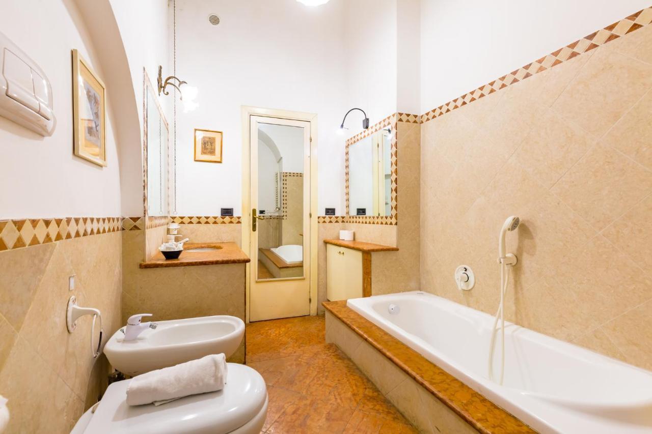 Villa Paola - Hidden Panoramic Garden And Terraces By Napoliapartments מראה חיצוני תמונה