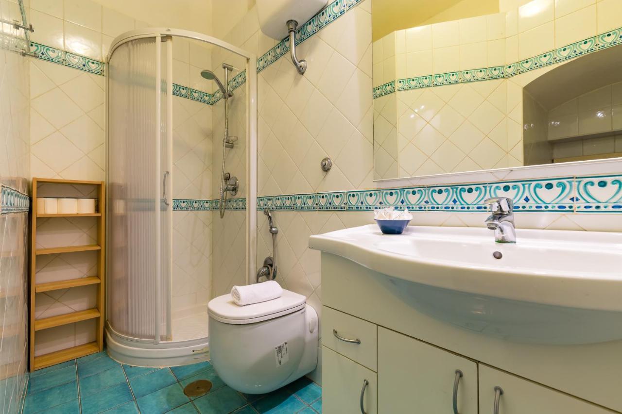 Villa Paola - Hidden Panoramic Garden And Terraces By Napoliapartments מראה חיצוני תמונה