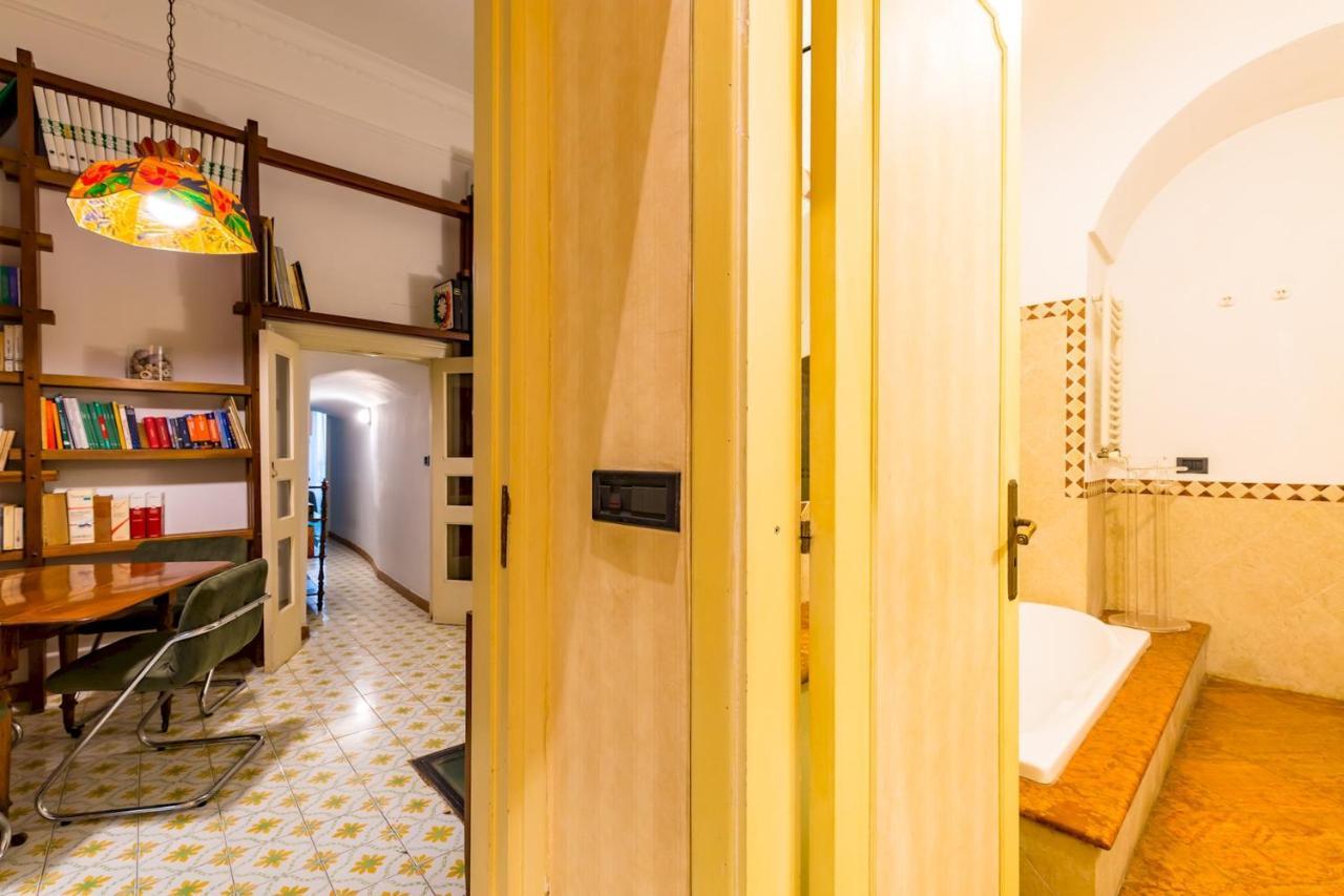 Villa Paola - Hidden Panoramic Garden And Terraces By Napoliapartments מראה חיצוני תמונה
